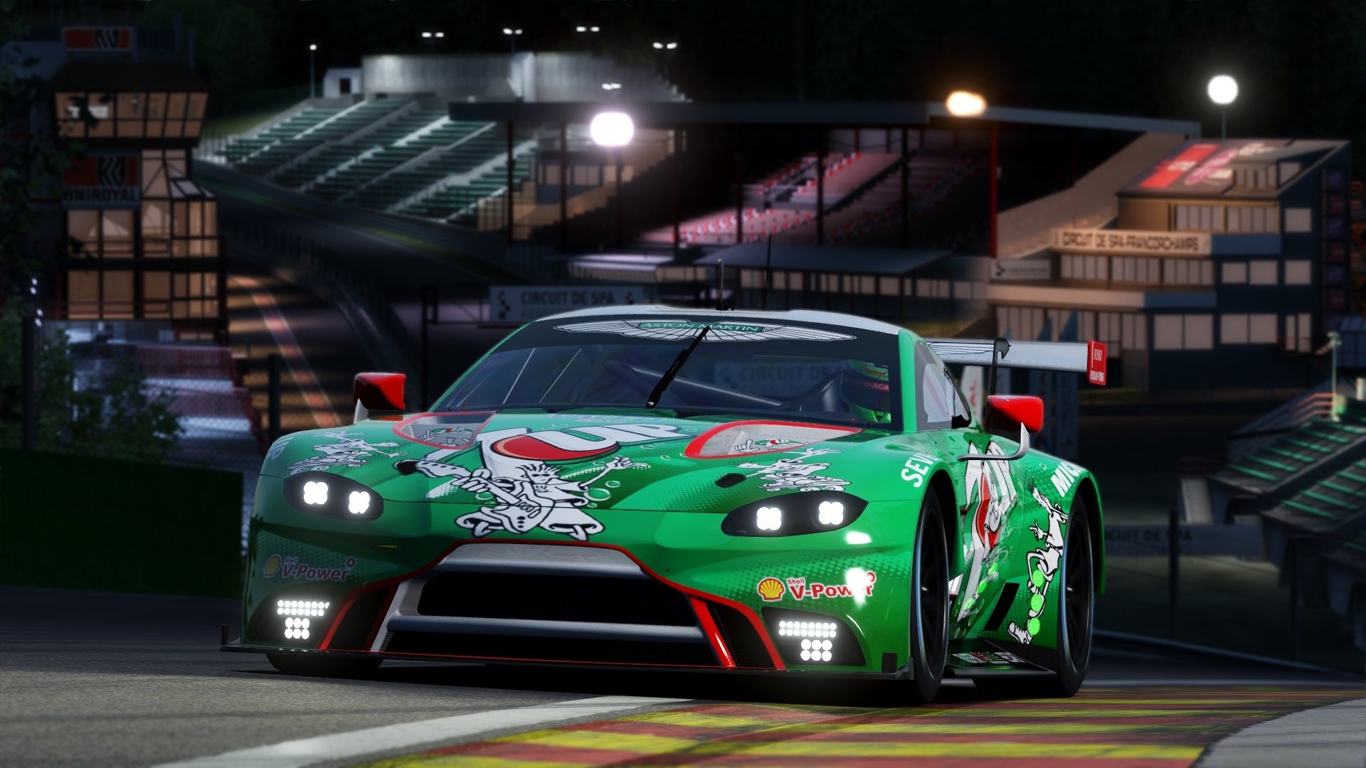 开云官方-_马拉松赛道安全措施升级，确保运动员顺利完赛_，马拉松安全管理规定