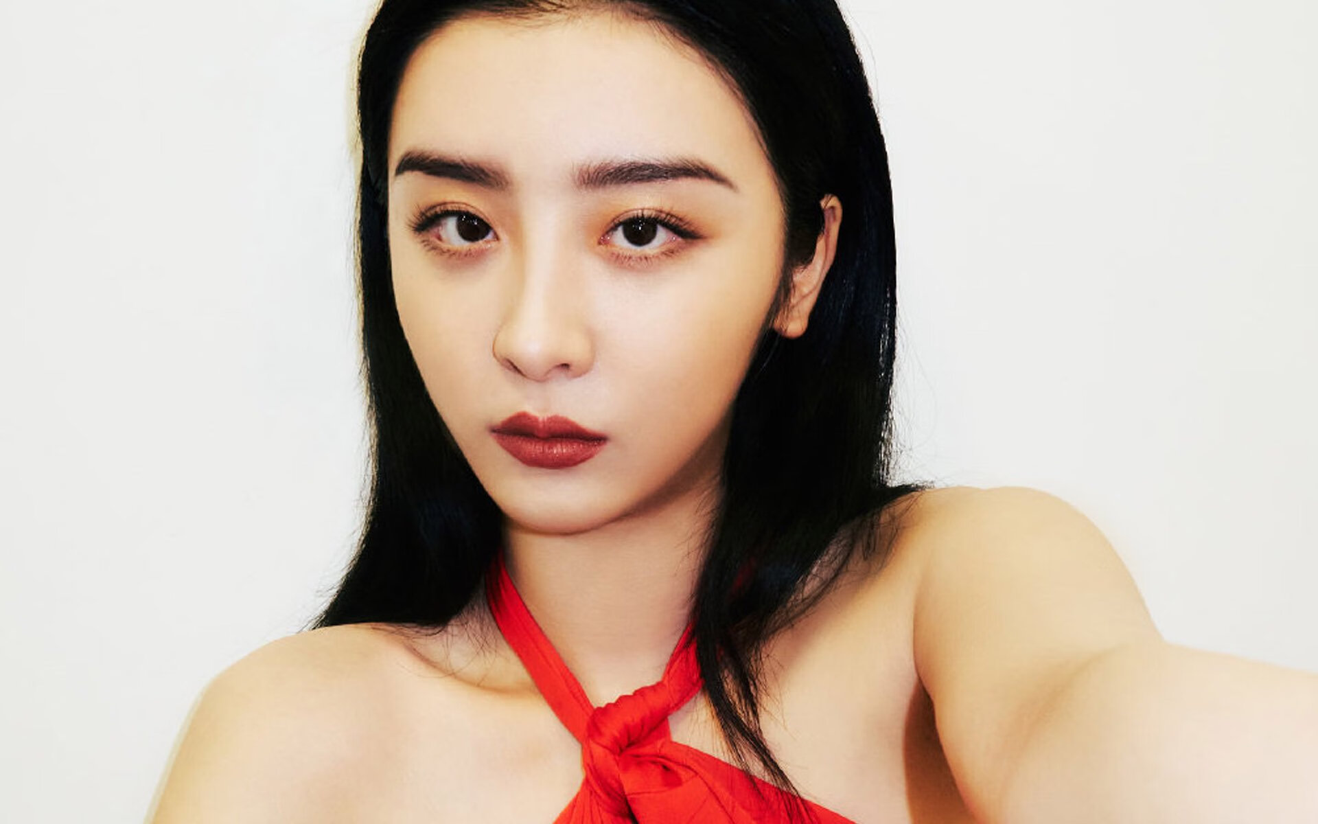 爱游戏-列斯联大名单疑似泄露，俱乐部展开调查，列斯肯为何回苏联