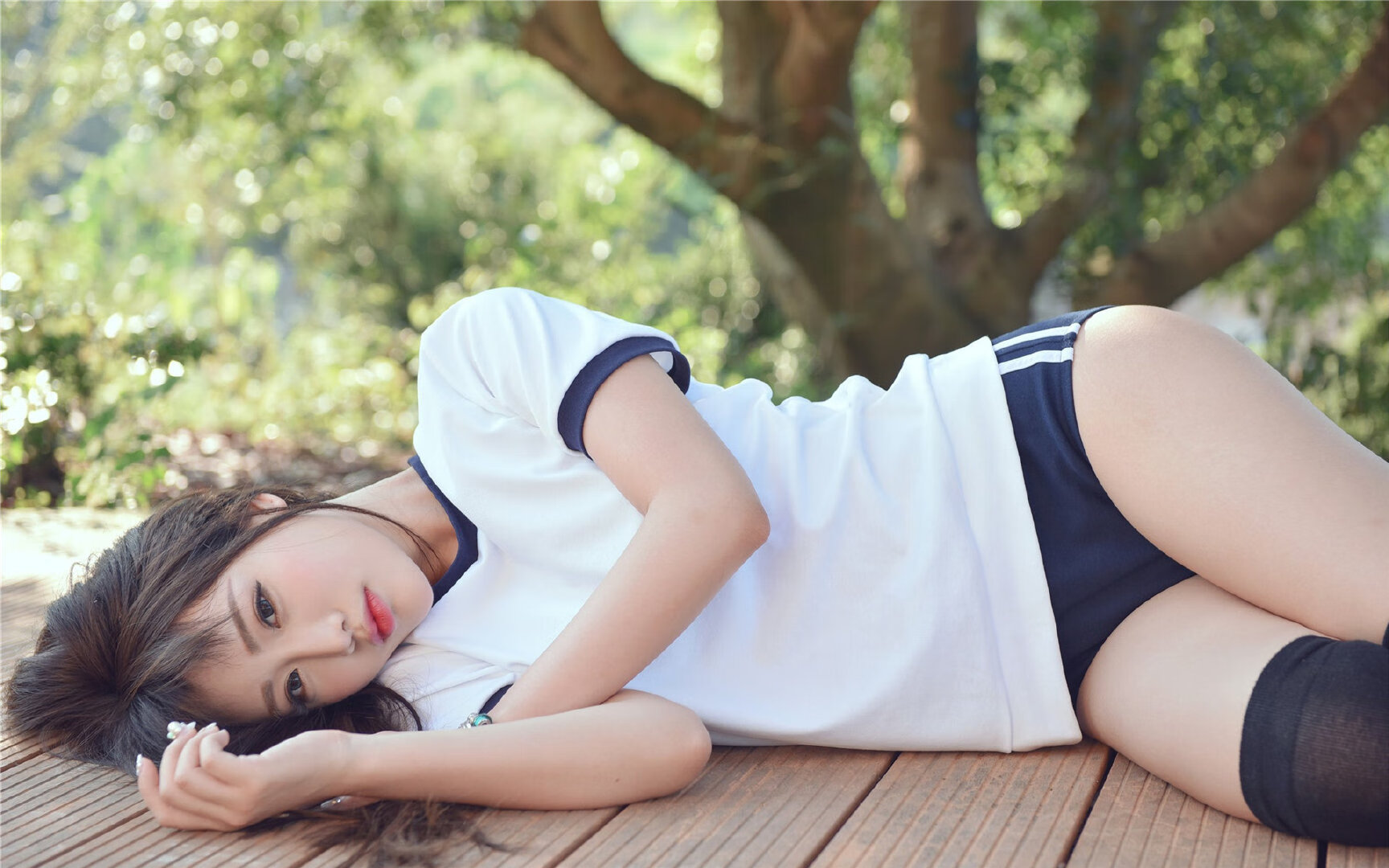 爱游戏体育APP下载-职业联赛教练团队专业化程度为何偏低，专业的教练团队