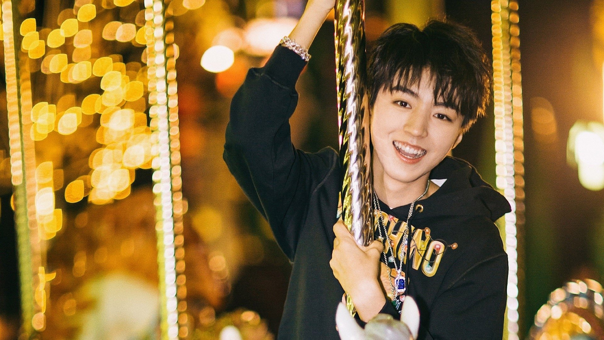 爱游戏下载-渡边一平冲刺阶段爆发力震撼全场，渡边一成