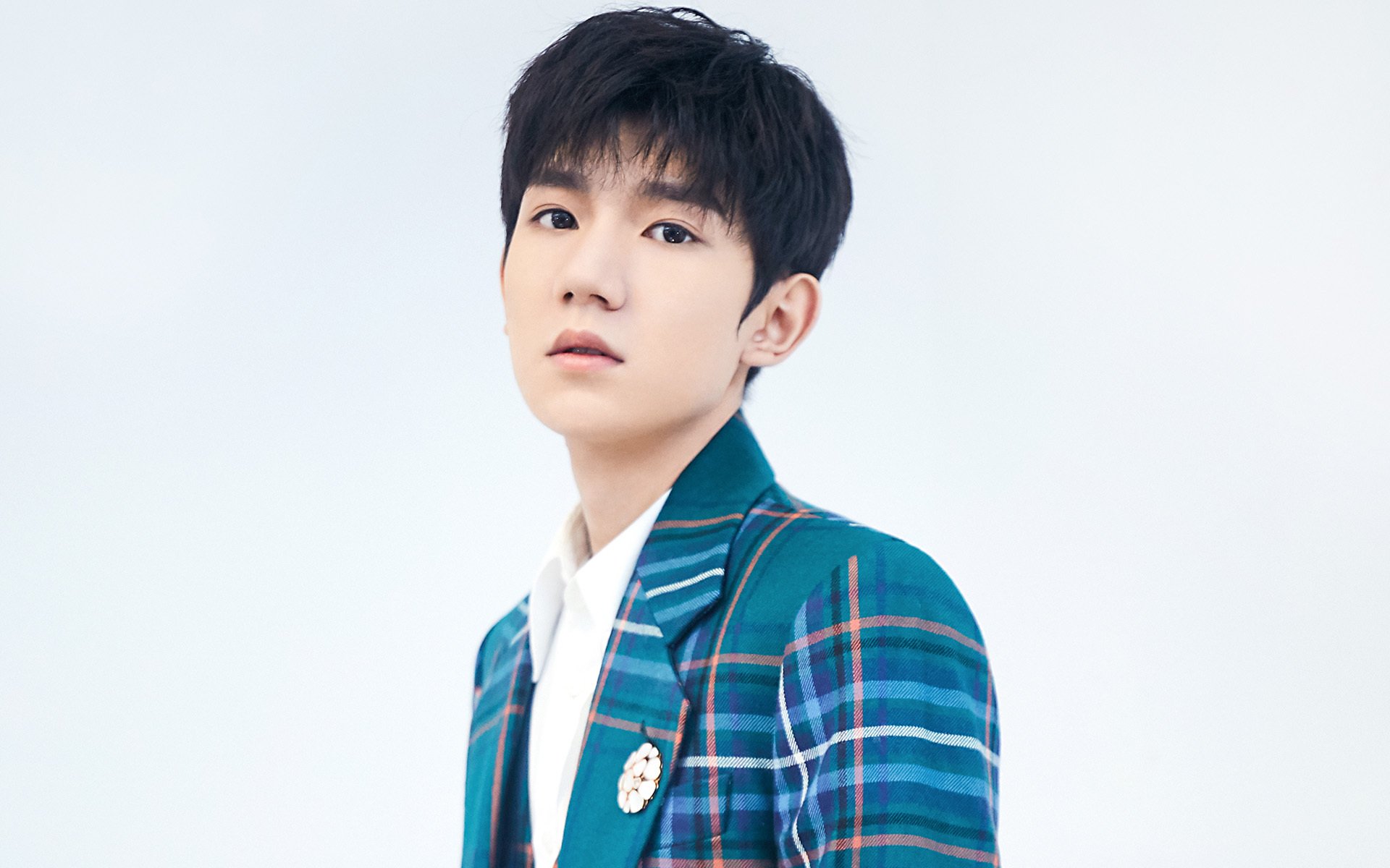 蛙泳新秀中立代表队A刷新赛季最佳,蛙泳决赛视频